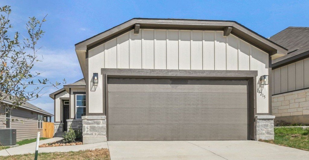 13215 Edith Gardens