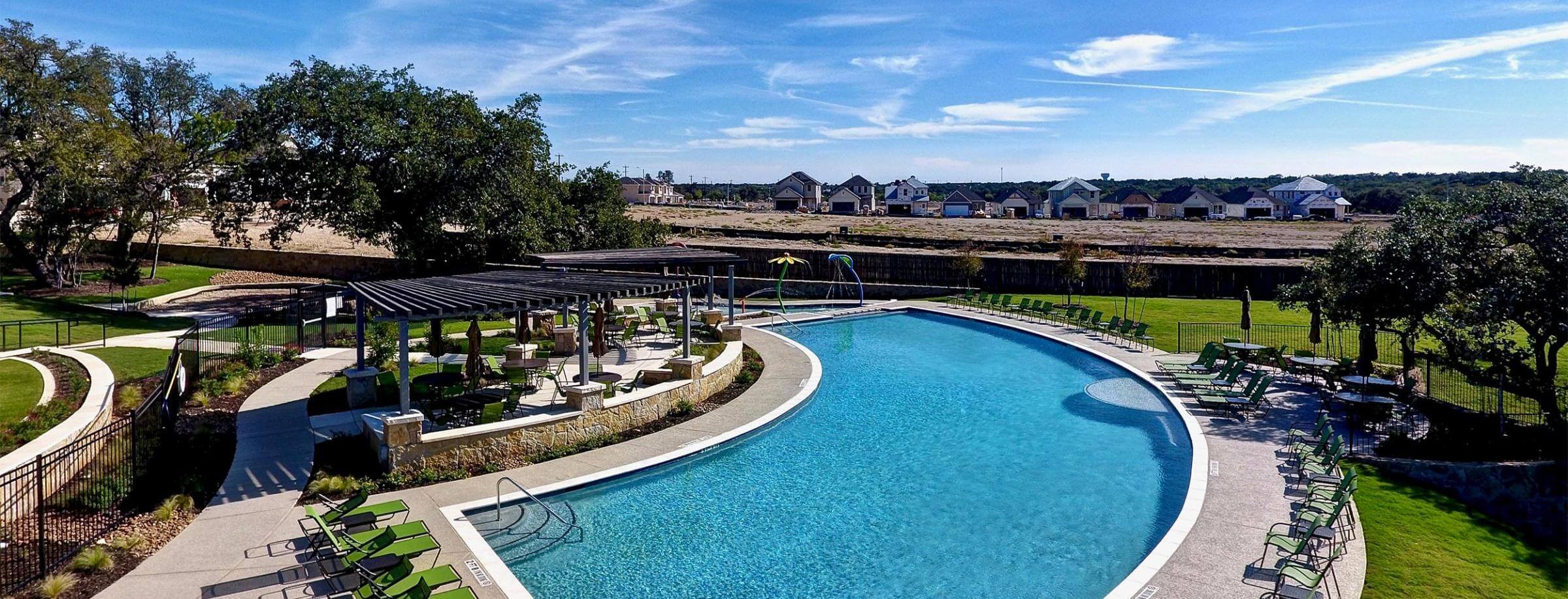 Veranda Pool
